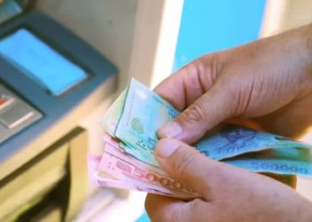 Những trường hợp nào bị dừng giao dịch, rút tiền từ 1/1/2025?