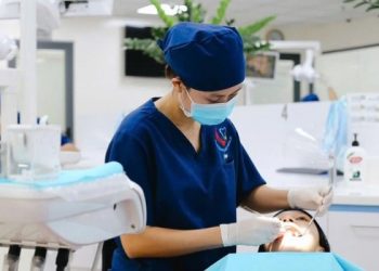 Điểm chuẩn đại học biến động ra sao?