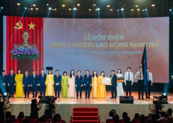 Trường Đại Học Văn Lang Kỷ Niệm 30 Năm Thành Lập, Đón Nhận Huân Chương Lao Động Hạng Nhì,  Khẳng Định Vị Thế Giáo Dục Toàn Cầu