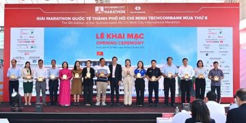 Khai mạc giải Marathon Quốc tế TP. Hồ Chí Minh Techcombank mùa thứ 8 – “Bước chạy vì một Việt Nam vượt trội”