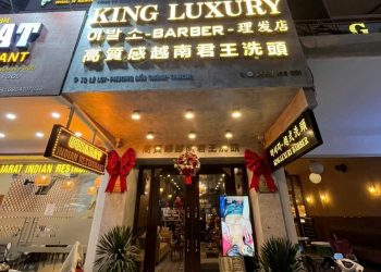 Nằm ngay trung tâm TP.HCM, KING LUXURY và KING PREMIUM trở thành  điểm thư giãn cao cấp của nhiều du khách nước ngoài