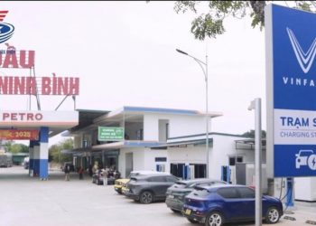 Phủ sóng trạm sạc xe điện trên cả nước